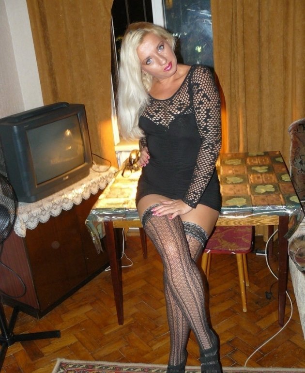 Проститутка Матильда Блондинка c 3 размером груди у метро Чернышевская СПб Фото - 3